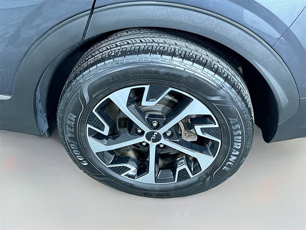 Certified 2023 Kia Sportage EX w/ EX Premium Package image 37