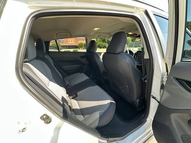 Used 2024 Subaru Crosstrek 2.0i Premium AWD/4WD image 17