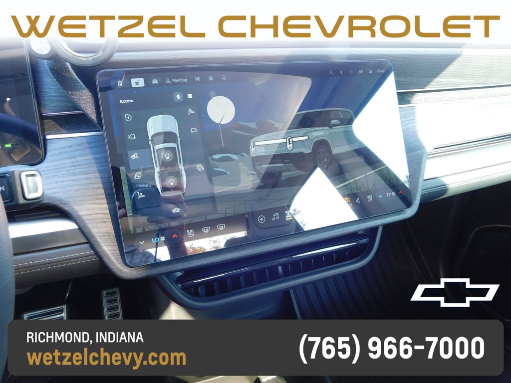 Used 2023 Rivian R1T Adventure Dual AWD/4WD image 20