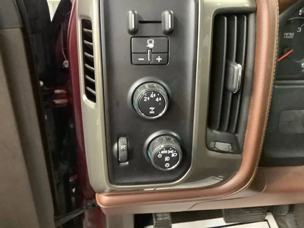 Used 2016 Chevrolet Silverado 2500 High Country w/ Duramax Plus Package image 15