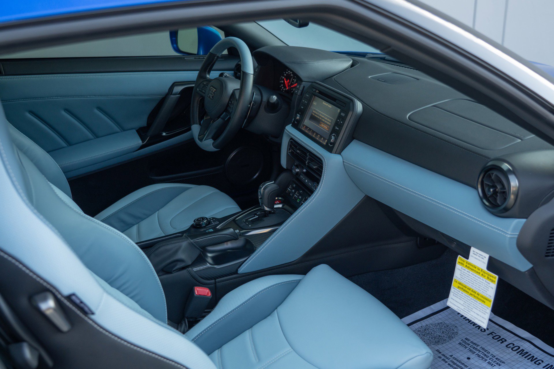Used 2024 Nissan GT-R w/ Floor Mat Package image 36