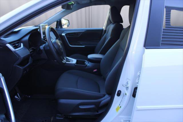 Certified 2024 Toyota RAV4 LE image 28