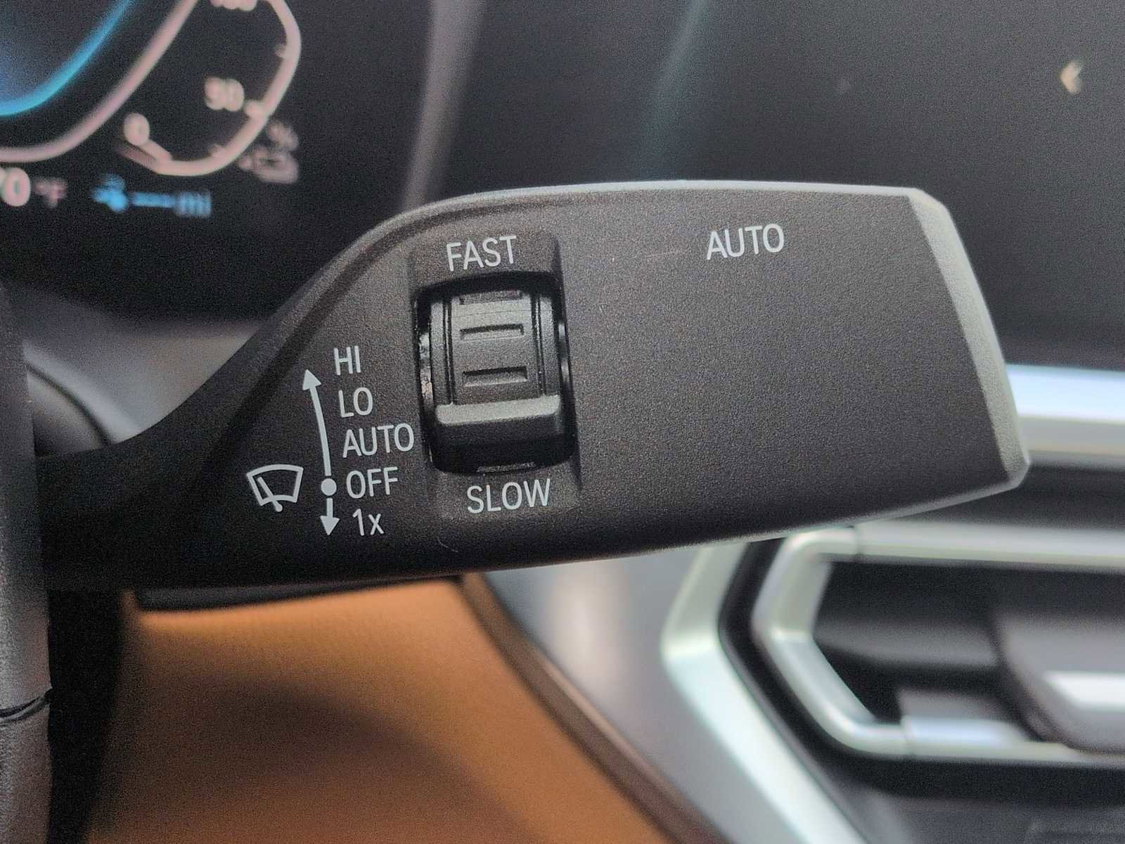 Used 2022 BMW 330e xDrive w/ Premium Package AWD/4WD image 27