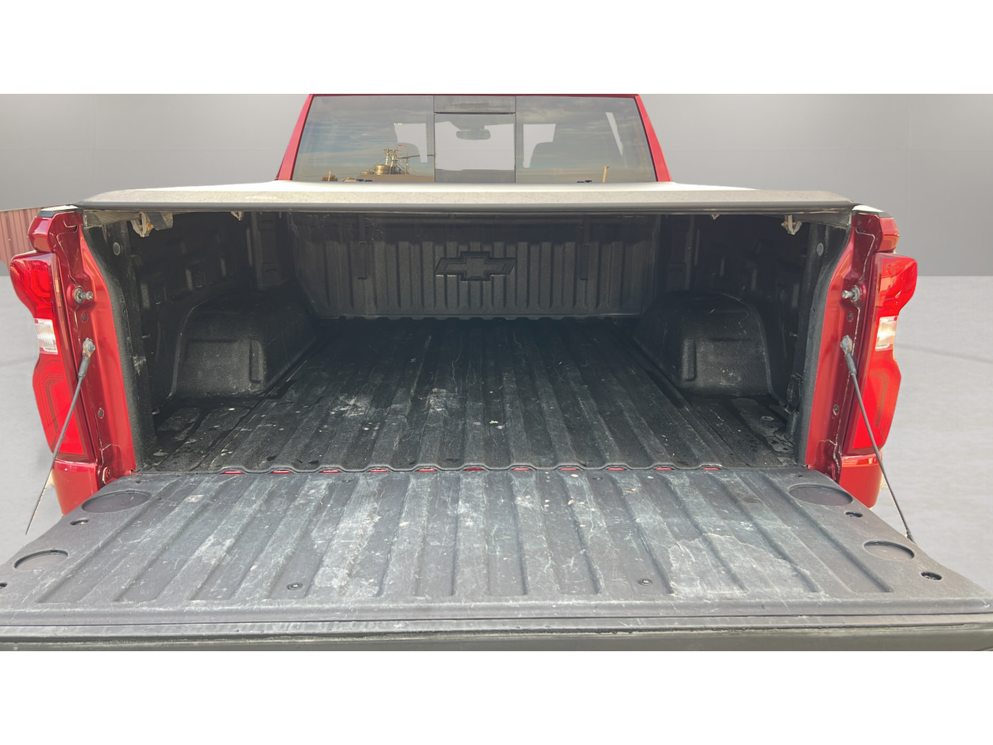 Certified 2021 Chevrolet Silverado 1500 LTZ AWD/4WD image 30