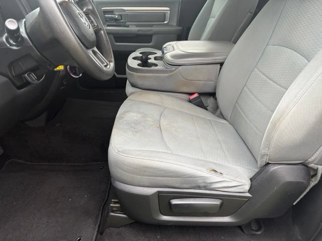 Used 2014 RAM 1500 Express RWD image 11