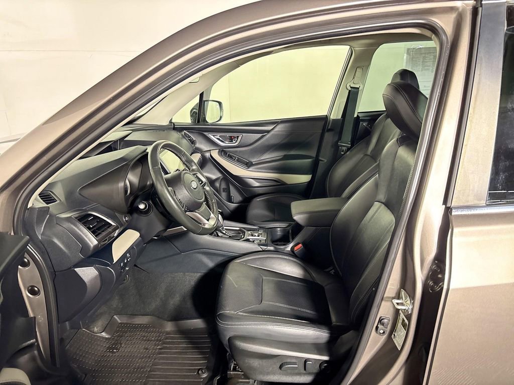 Used 2022 Subaru Forester Limited w/ Popular Package #2 image 11