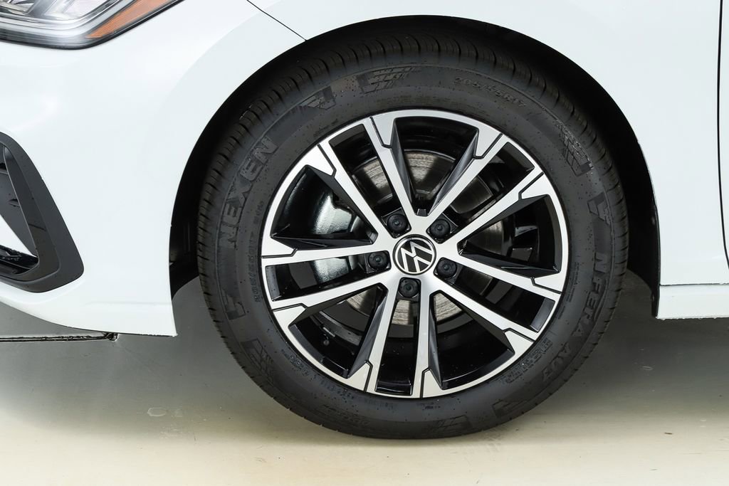 New 2025 Volkswagen Jetta Sport image 40
