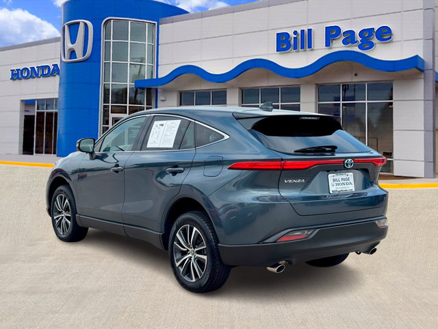 Used 2024 Toyota Venza LE AWD/4WD image 6