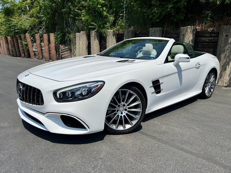 Used 2017 Mercedes-Benz SL 550 image 9