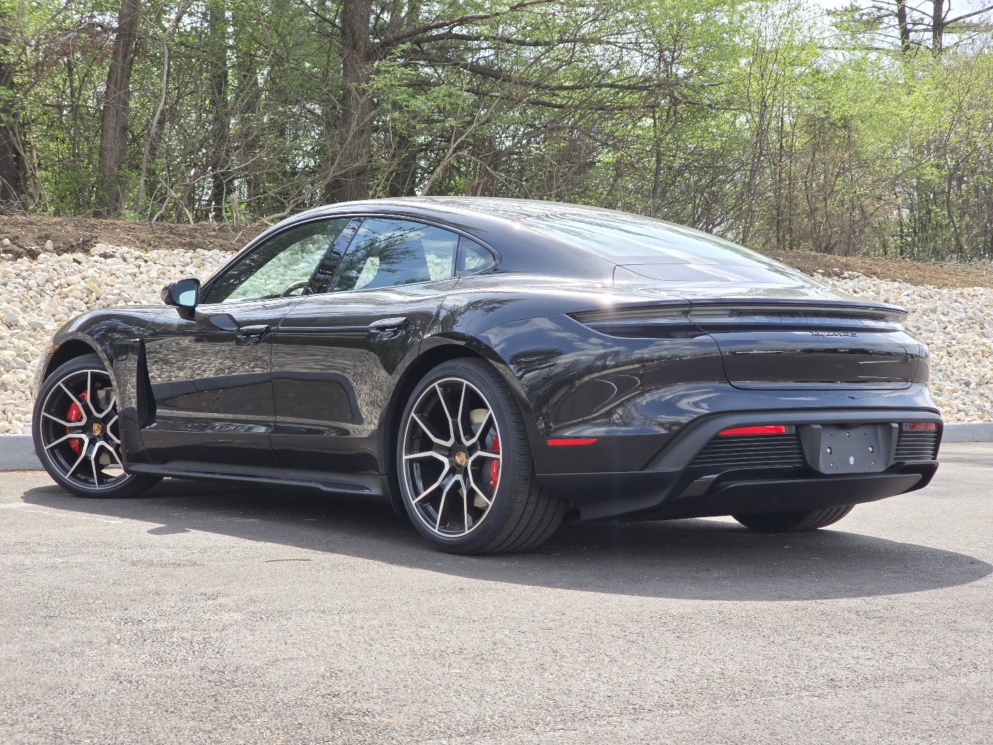 Used 2026 Porsche Taycan 4S image 3