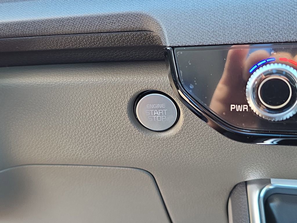 New 2026 Kia Carnival EX image 28