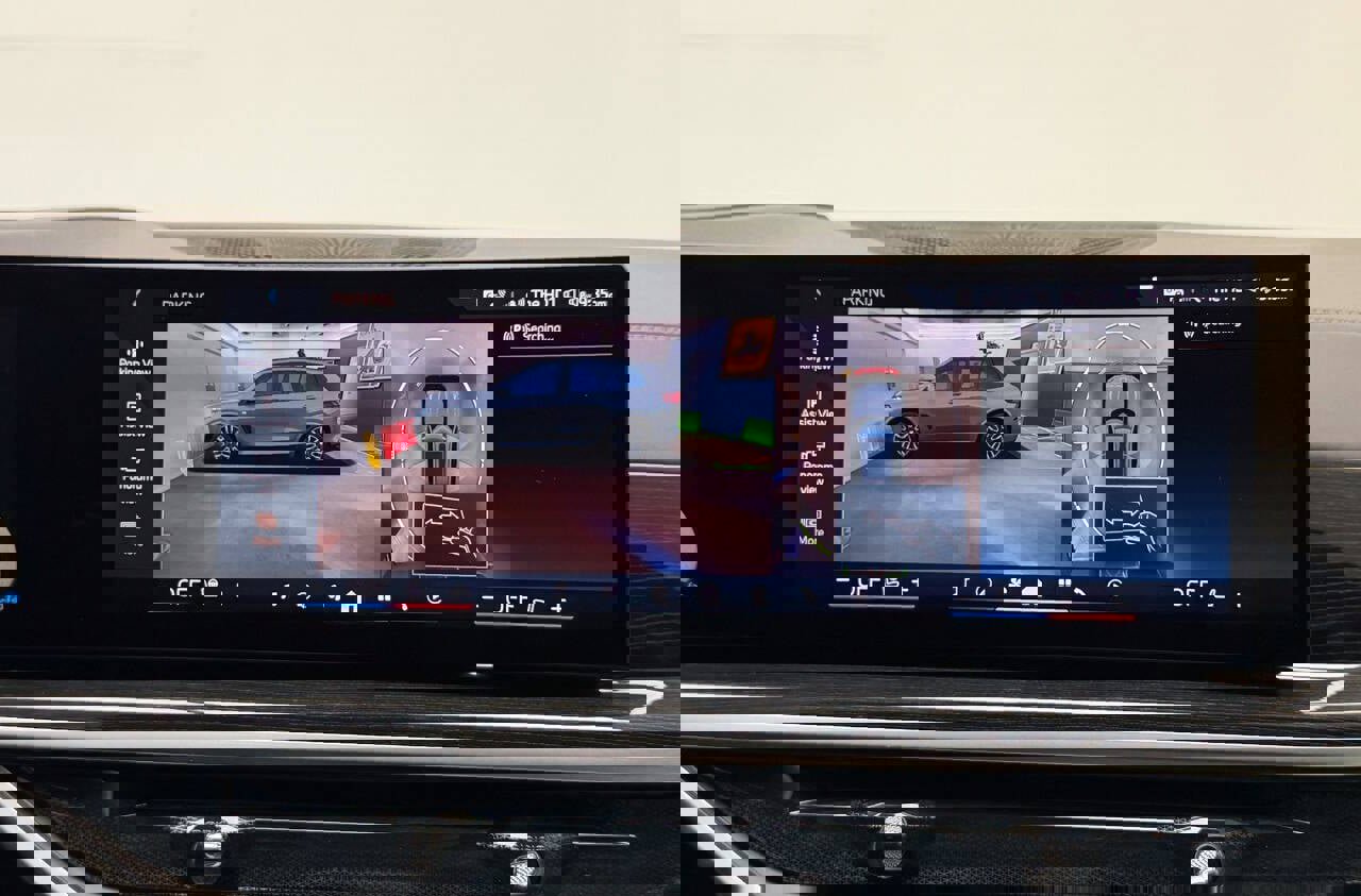 Used 2025 BMW X5 xDrive40i w/ M Sport Package image 92