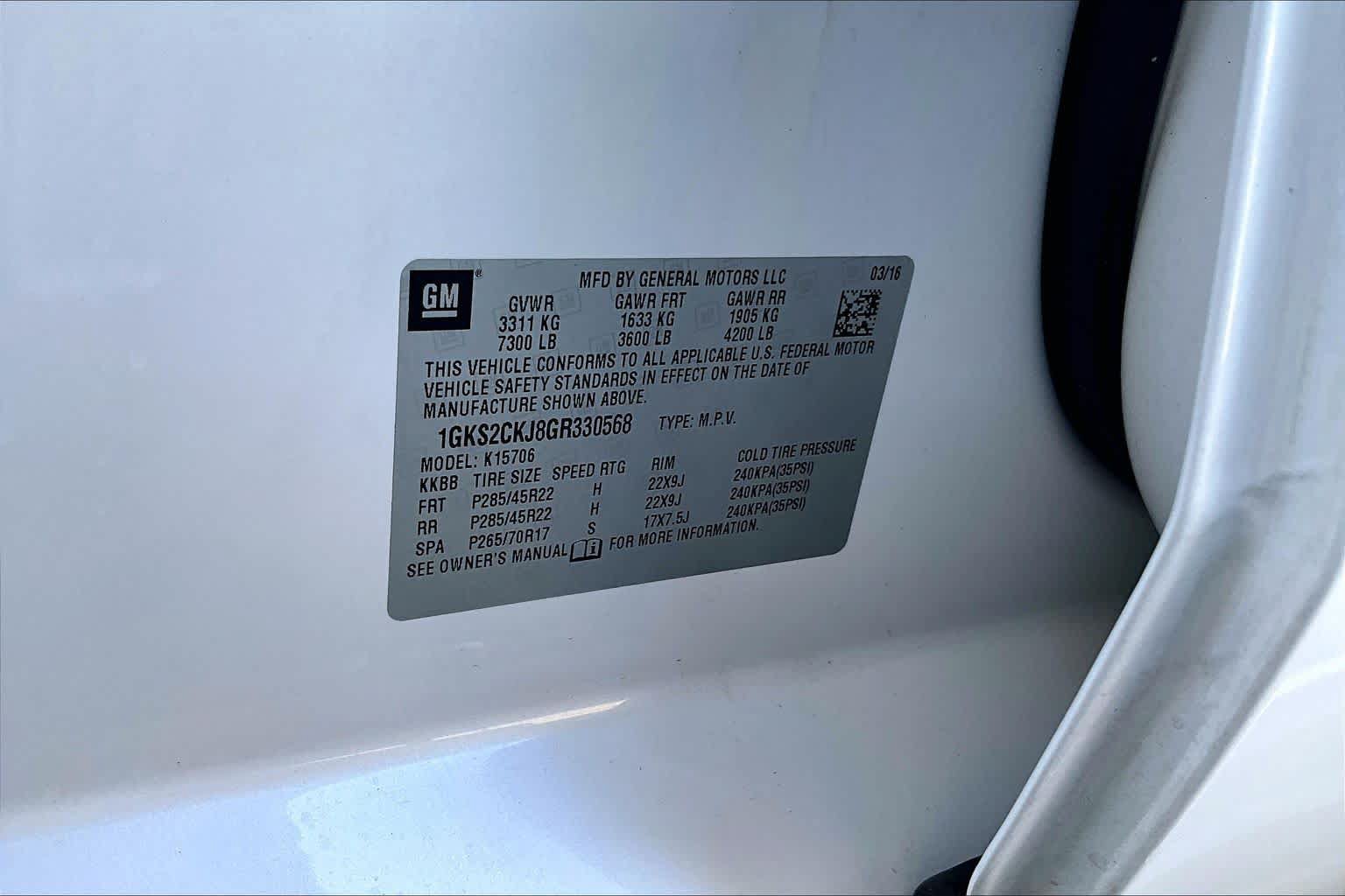 Used 2016 GMC Yukon Denali w/ Open Road Package AWD/4WD image 34