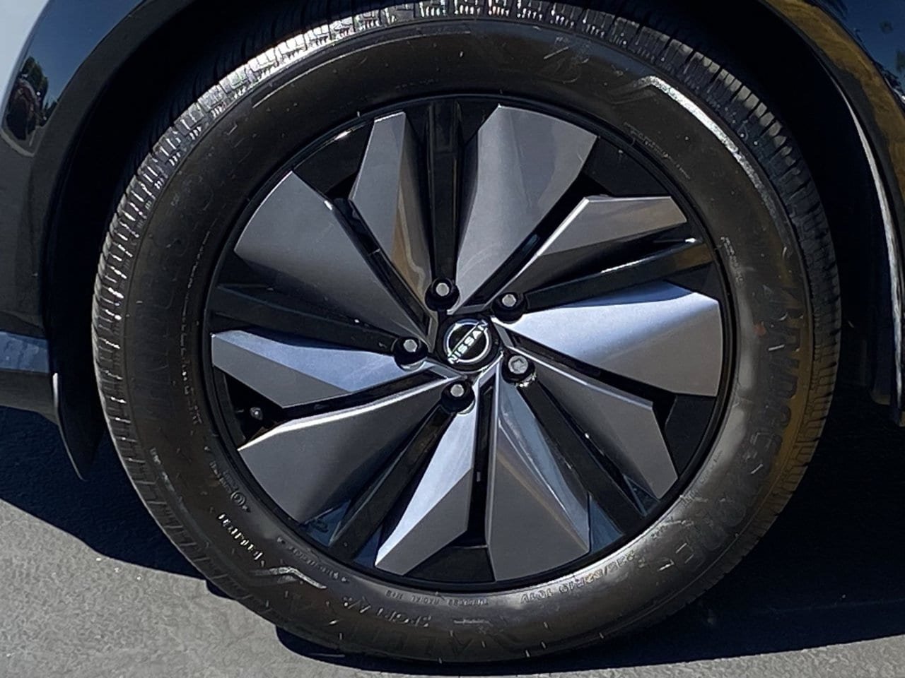 Certified 2024 Nissan Ariya FWD image 8