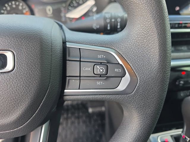 Used 2023 Jeep Compass Sport image 31