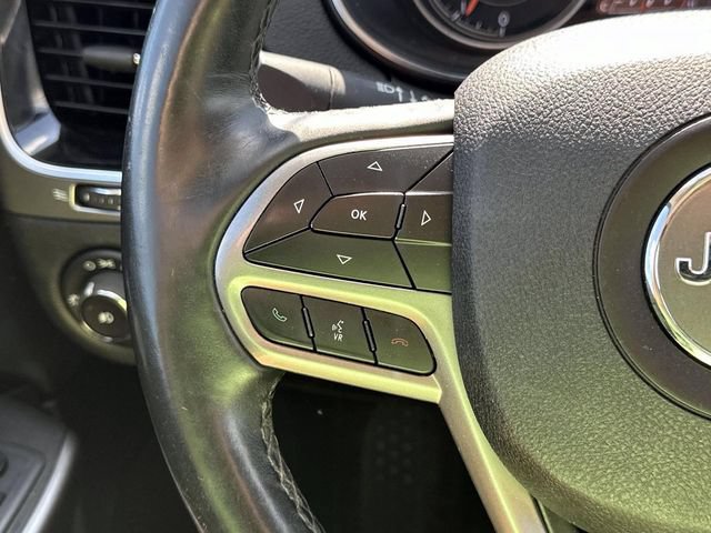 Used 2019 Jeep Cherokee Limited FWD image 20