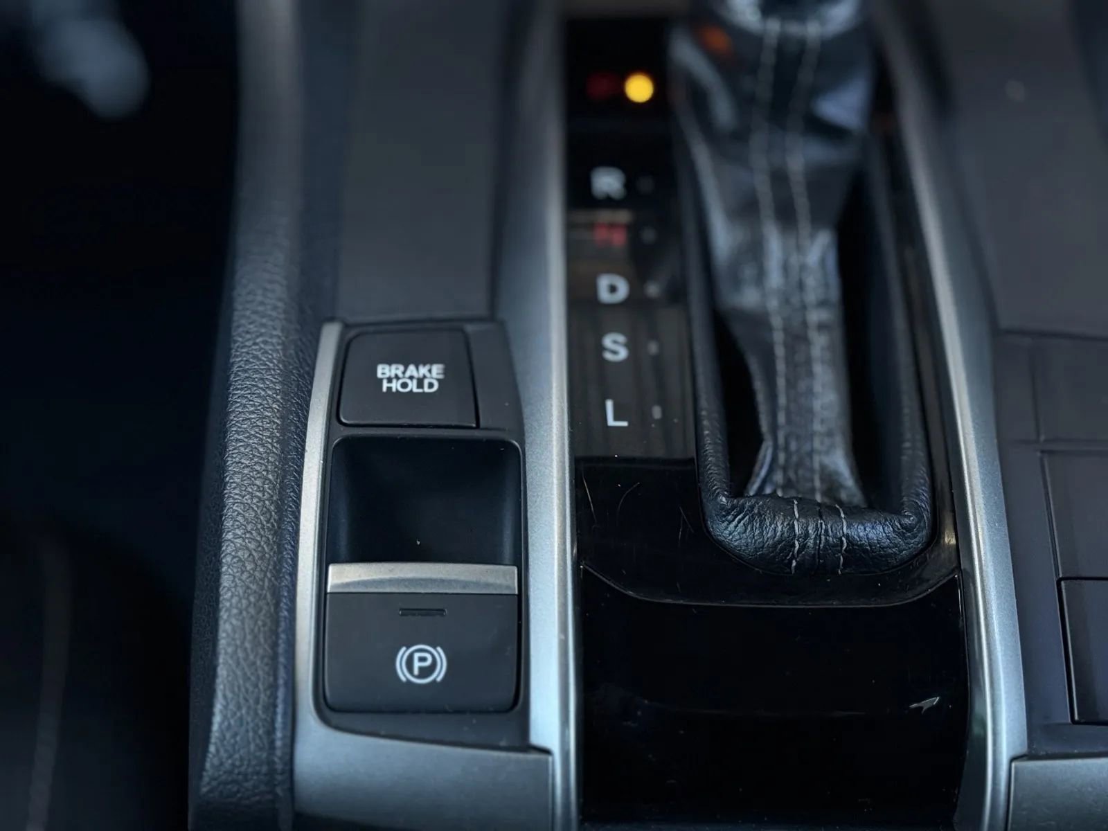 Used 2020 Honda Civic EX image 34