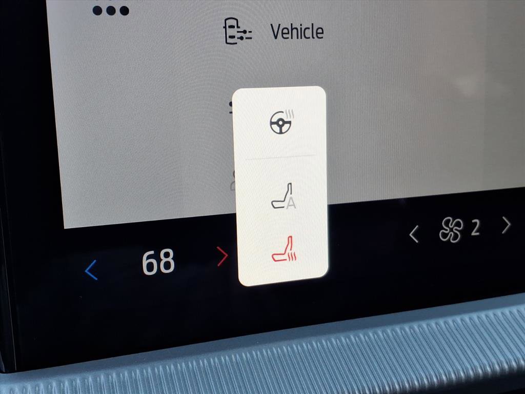 New 2026 Ford Explorer ST-Line w/ ST-Line Street Pack image 8