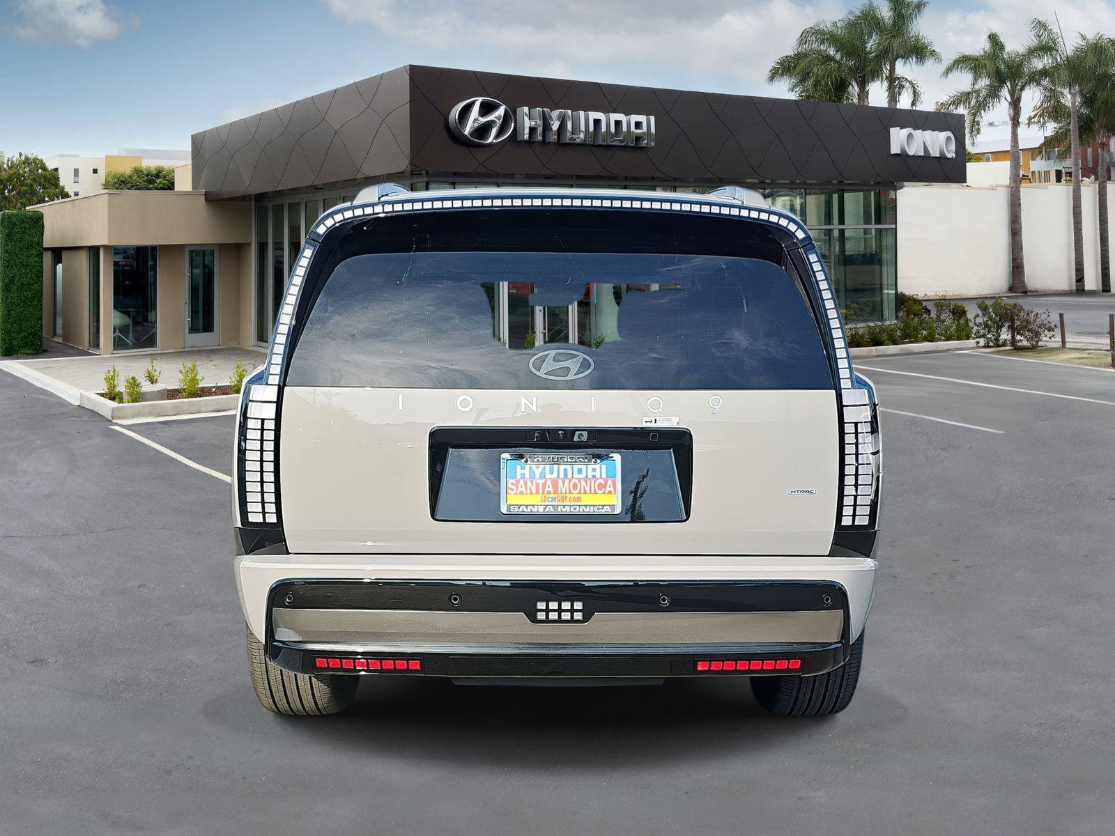 New 2026 Hyundai Ioniq 9 Calligraphy image 4