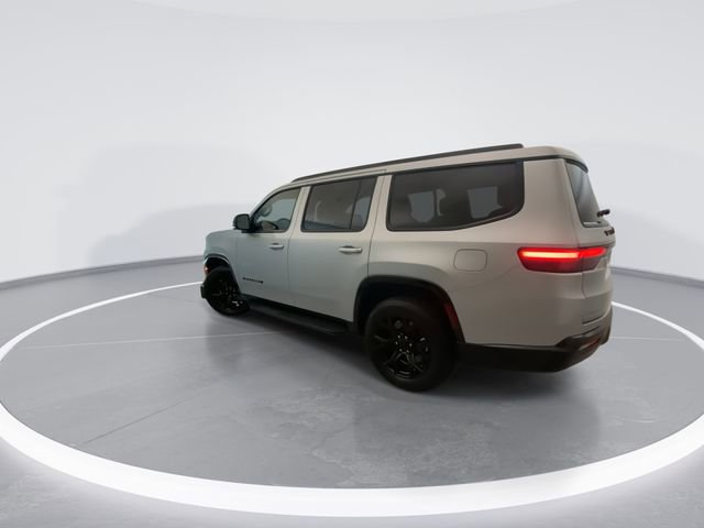 Used 2024 Jeep Wagoneer Series II w/ Convenience Group I image 2