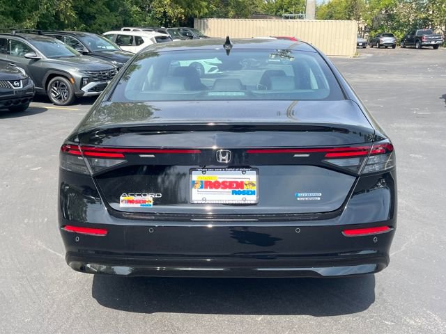 New 2025 Honda Accord Touring image 4