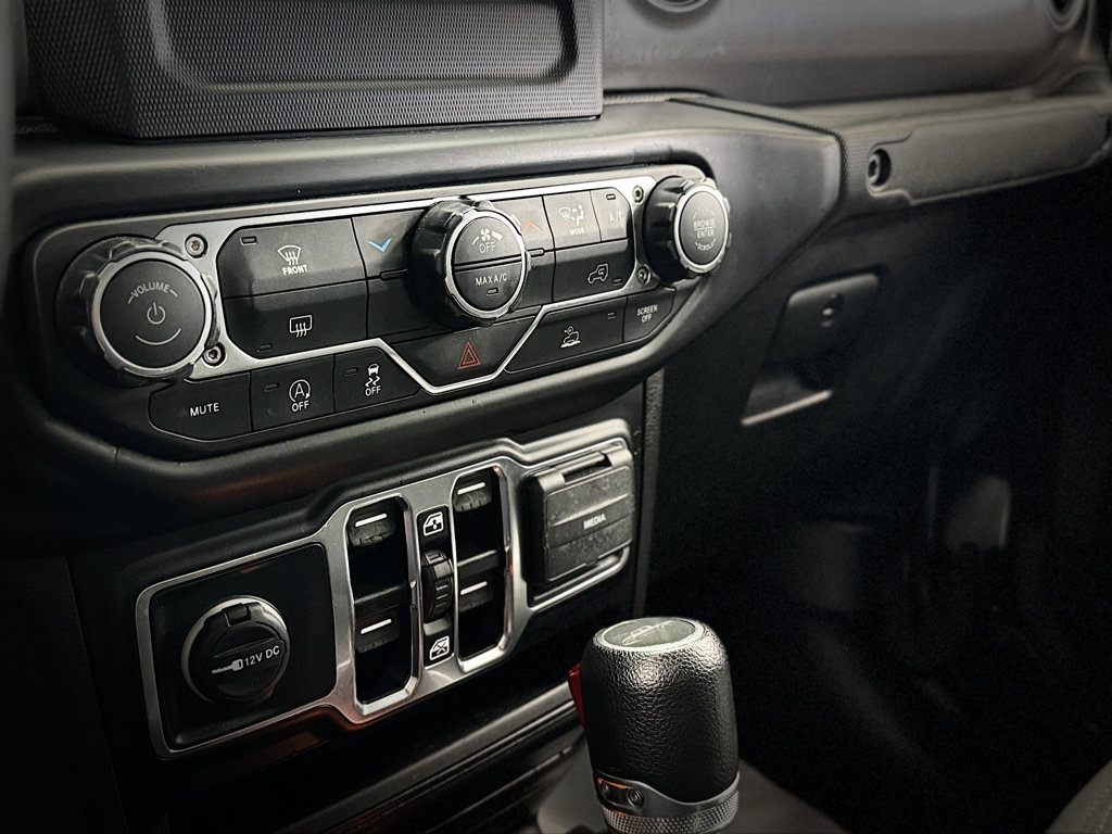 Used 2023 Jeep Gladiator Sport AWD/4WD image 24
