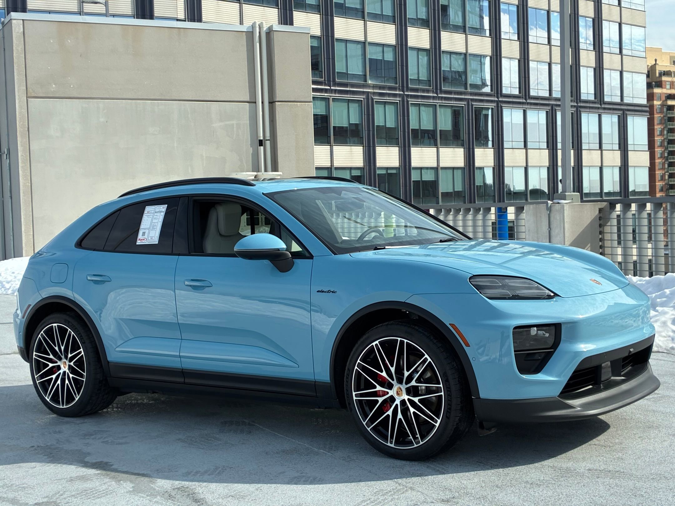 New 2026 Porsche Macan 4S Electric image 7