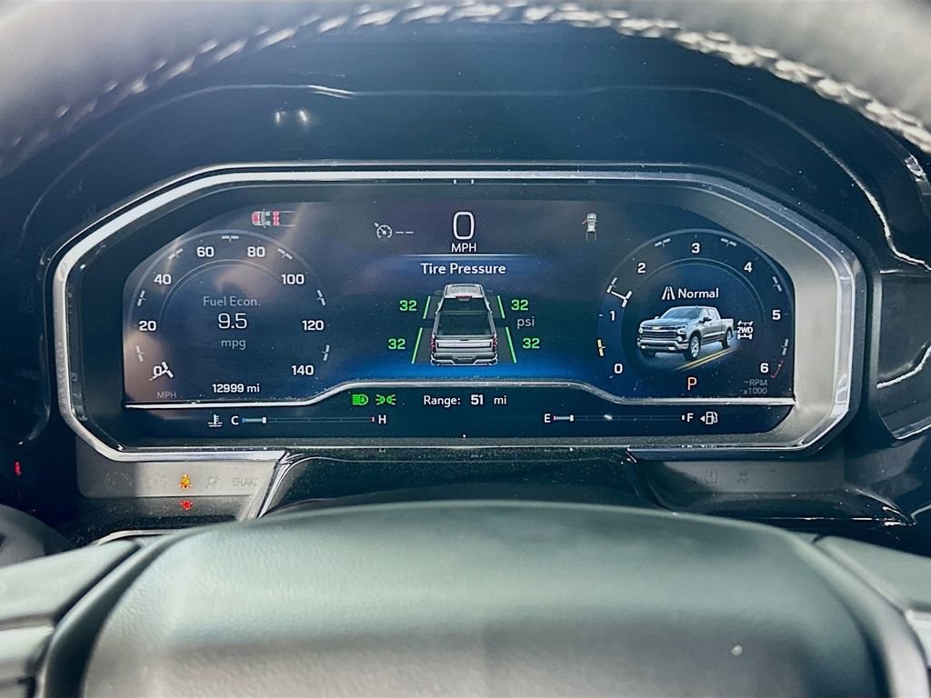 Used 2024 Chevrolet Silverado 1500 RST w/ Convenience Package II image 23