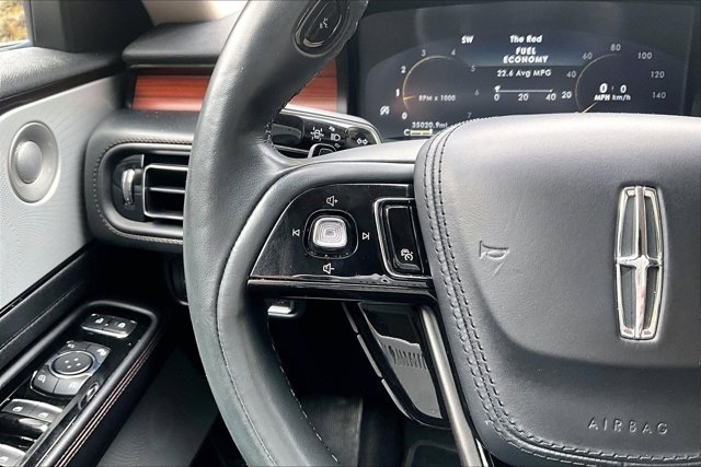 Used 2022 Lincoln Aviator Reserve w/ Equipment Group 201A image 11