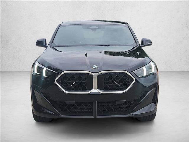 Certified 2026 BMW X2 xDrive28i w/ Technology Package AWD/4WD image 4