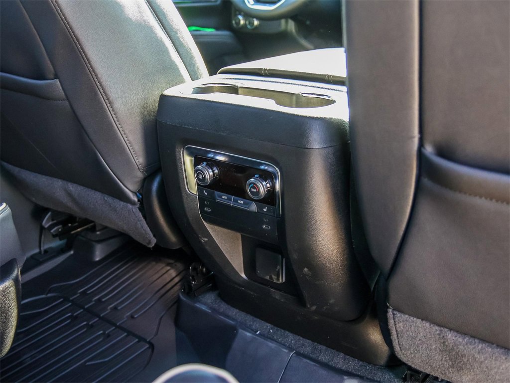 New 2026 GMC Yukon XL Elevation w/ LPO, Floor Liner Package image 23
