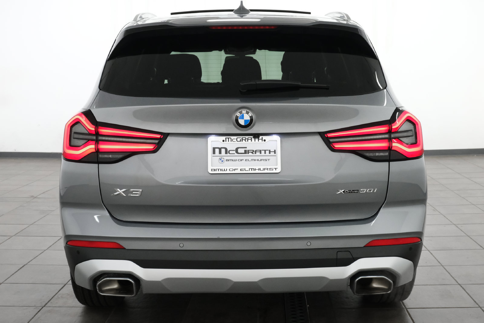 Used 2024 BMW X3 xDrive30i w/ Premium Package w/ZPA AWD/4WD image 5