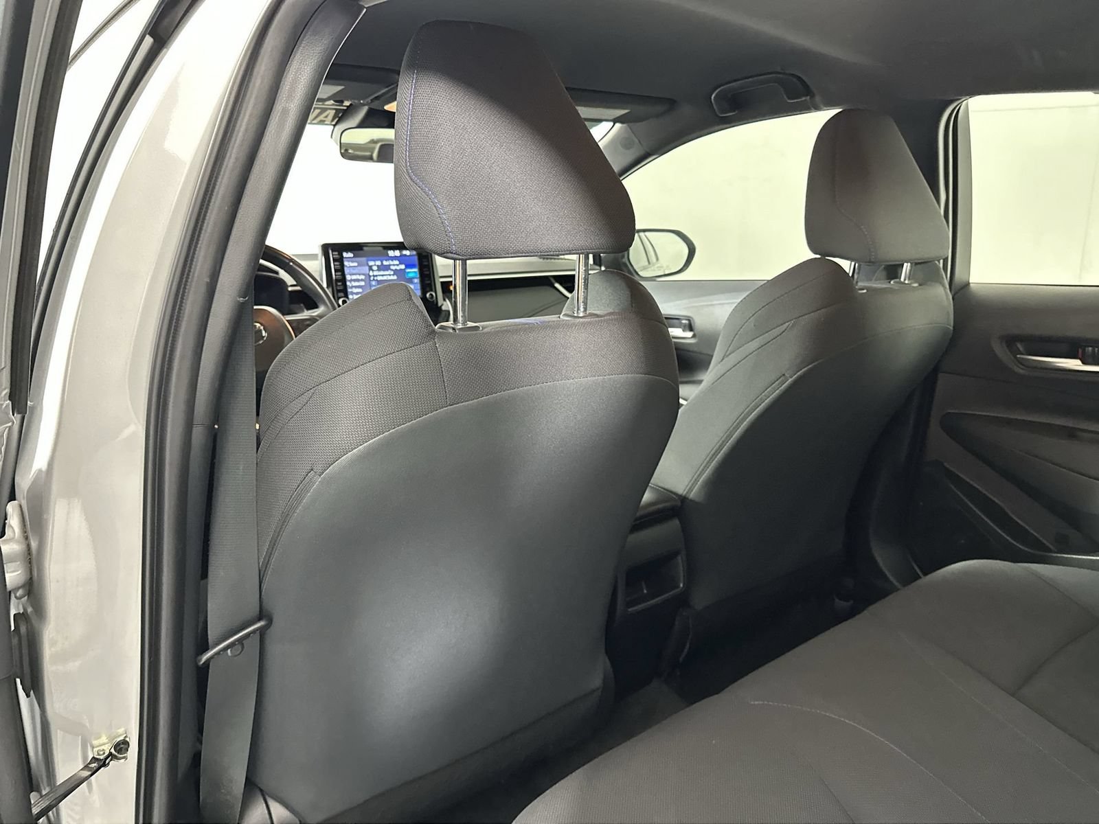 Used 2022 Toyota Corolla SE w/ Carpet Mat Package (TMS) FWD image 24
