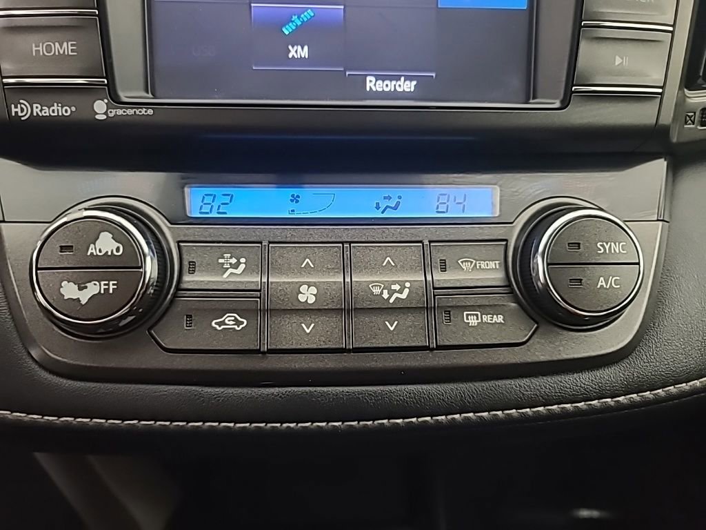 Used 2015 Toyota RAV4 XLE image 33