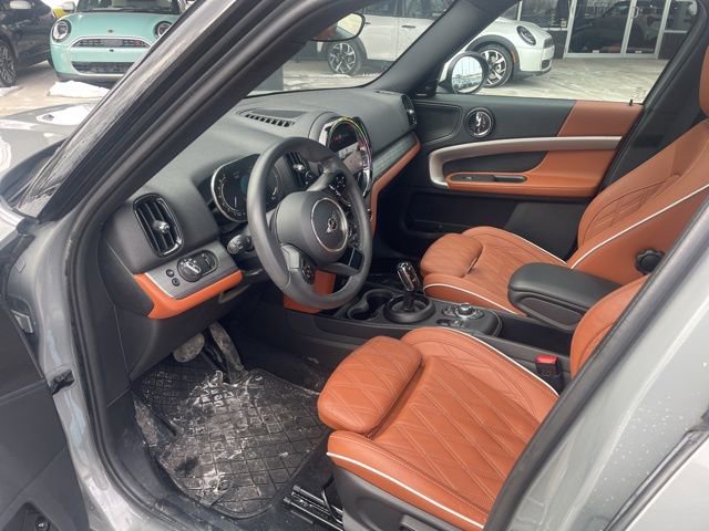 Used 2023 MINI Cooper Countryman S w/ Signature Upholstery Package image 16
