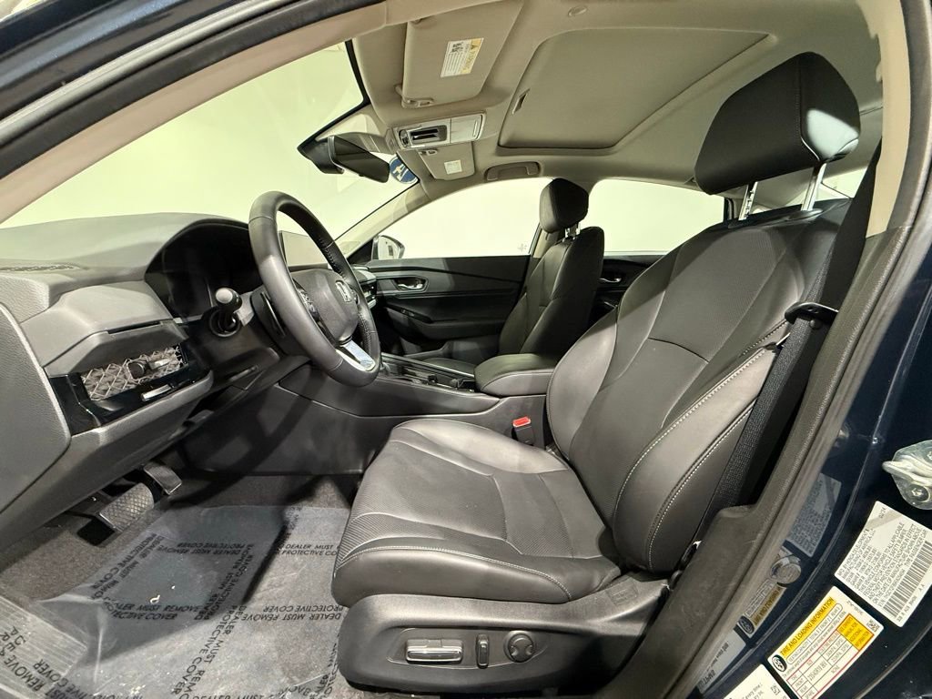 Used 2024 Honda Accord Touring image 12