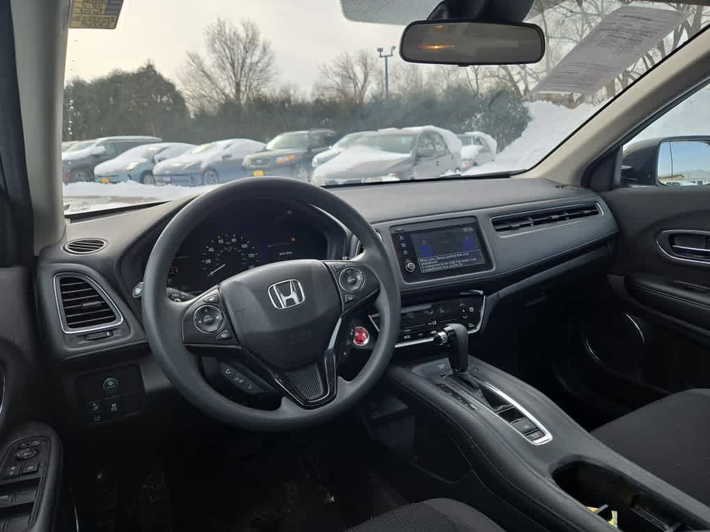 Used 2019 Honda HR-V EX image 10