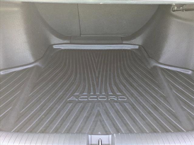 Used 2024 Honda Accord EX-L image 6