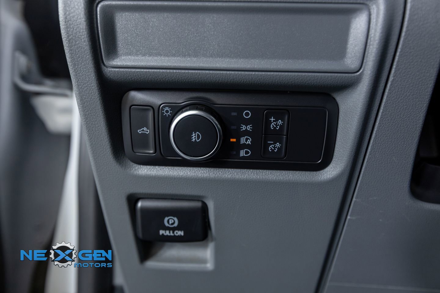 Used 2021 Ford F150 XLT w/ Trailer Tow Package AWD/4WD image 13