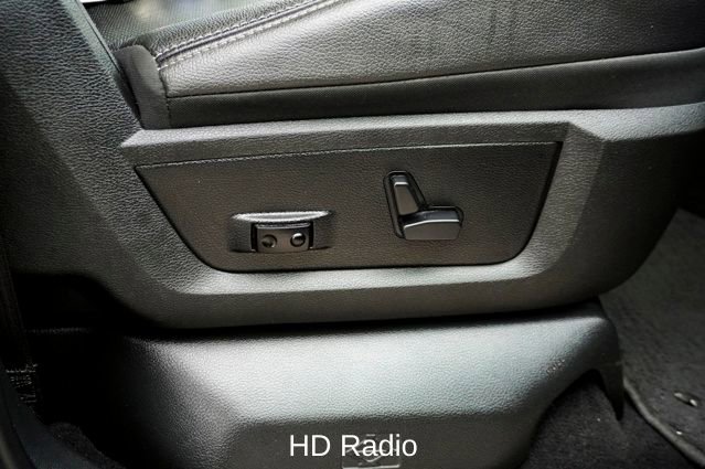 Used 2018 RAM 1500 Laramie image 5