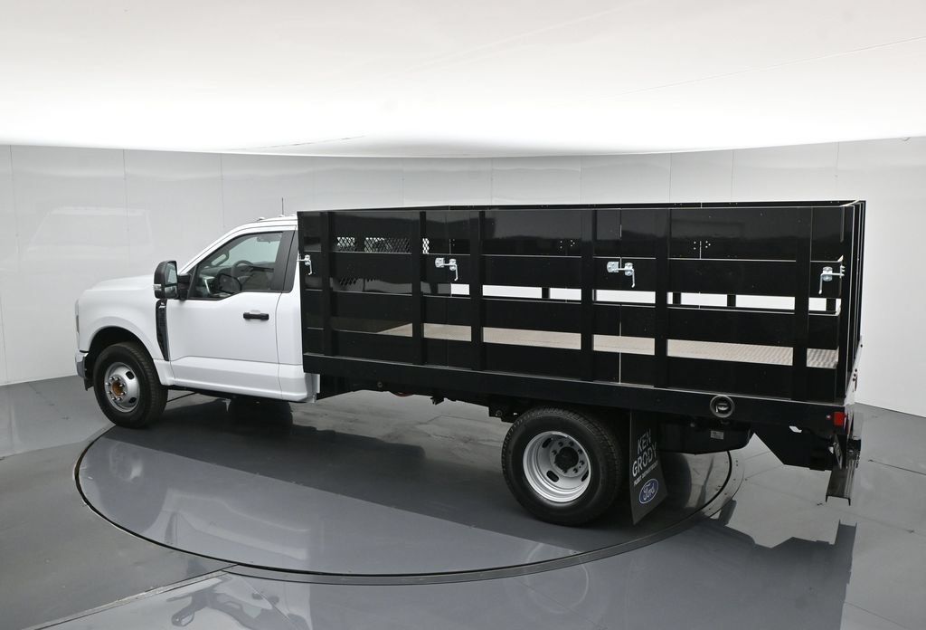New 2026 Ford F350 XL w/ XL Chrome Package RWD image 37