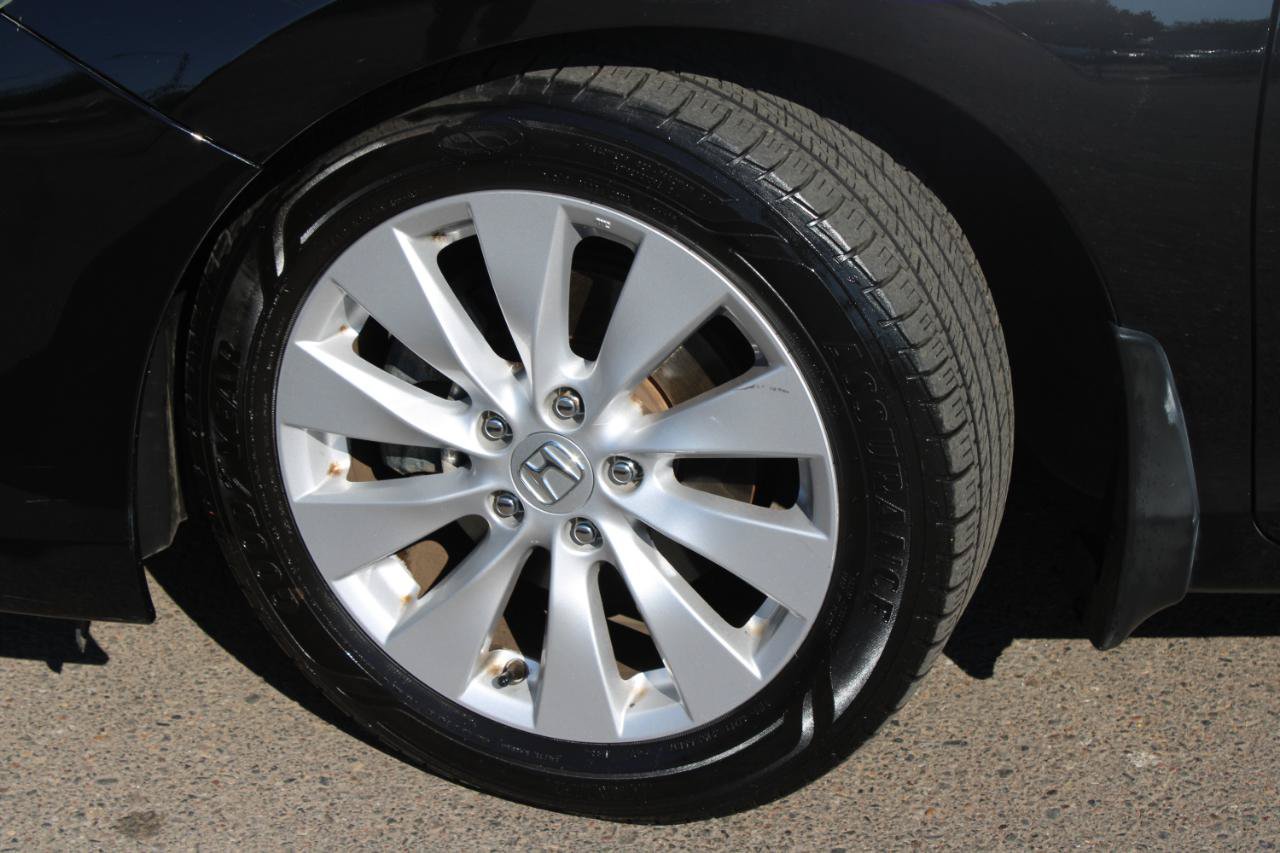 Used 2014 Honda Accord EX image 17