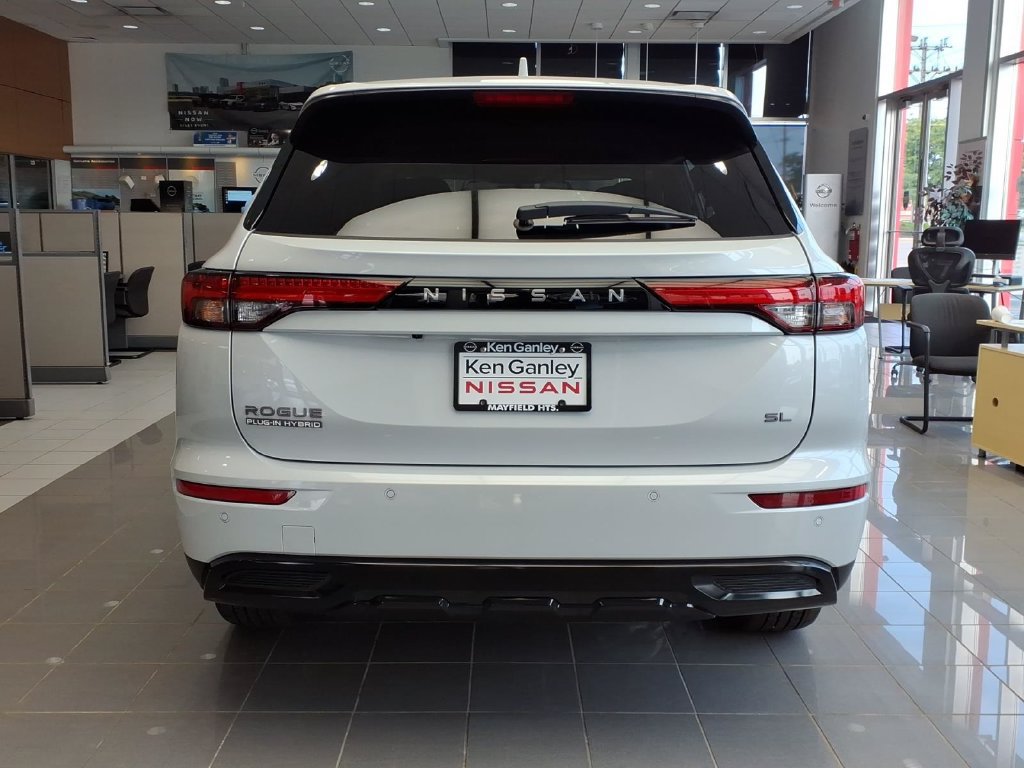 New 2026 Nissan Rogue SL AWD/4WD image 4