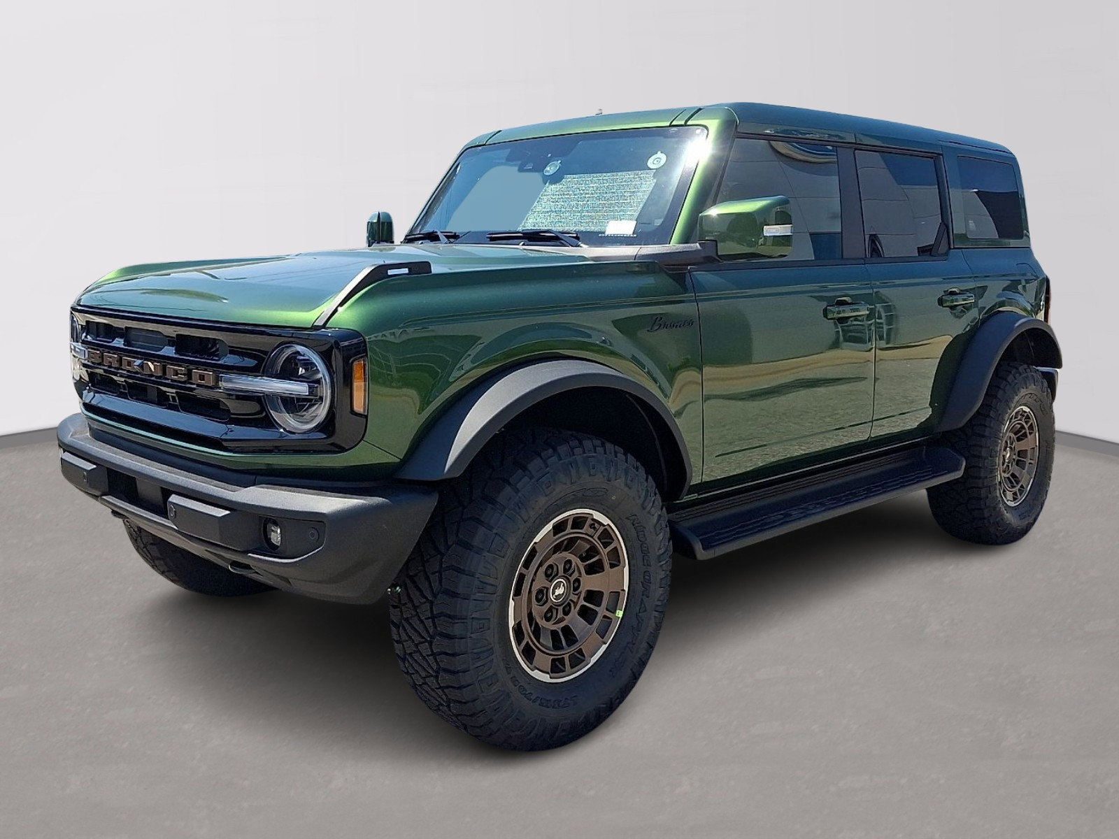New 2025 Ford Bronco Outer Banks AWD/4WD image 2