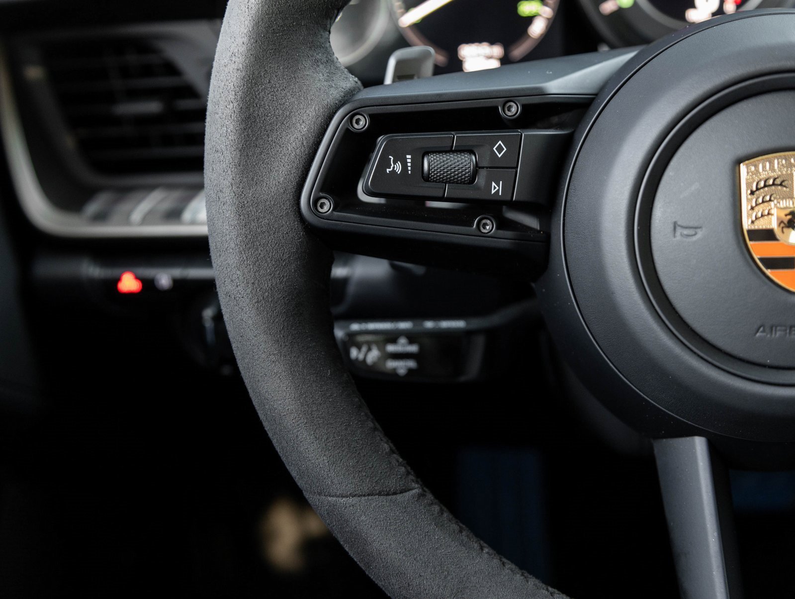 Used 2025 Porsche 911 Turbo S image 15