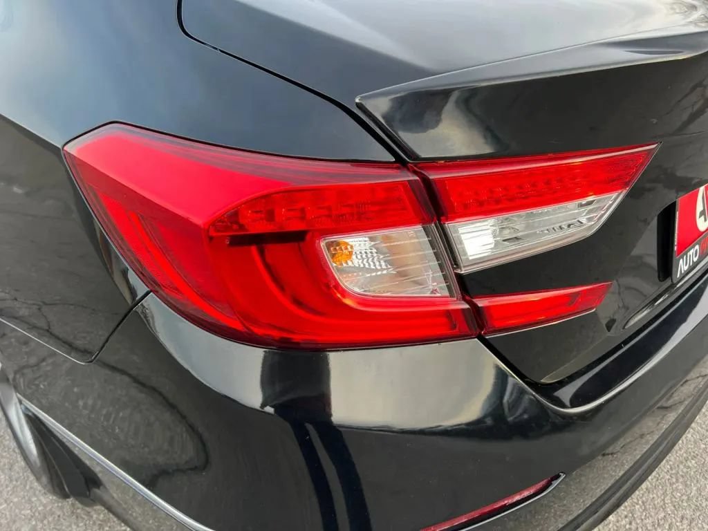 Used 2018 Honda Accord EX-L image 37
