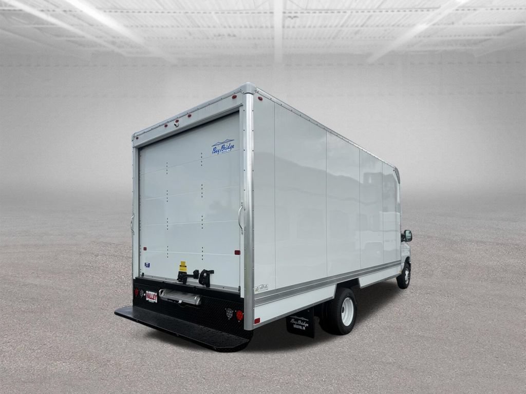 New 2027 Ford E-450 and Econoline 450 Super Duty w/ Power Equipment Group RWD image 3