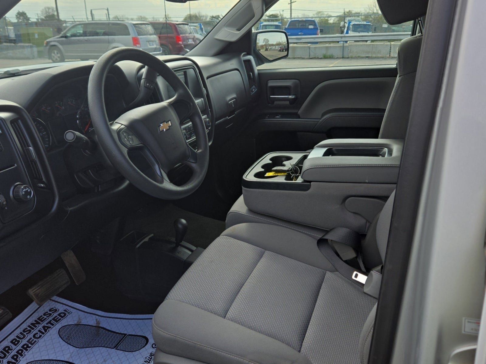 Used 2018 Chevrolet Silverado 1500 Custom w/ Custom Value Package AWD/4WD image 3