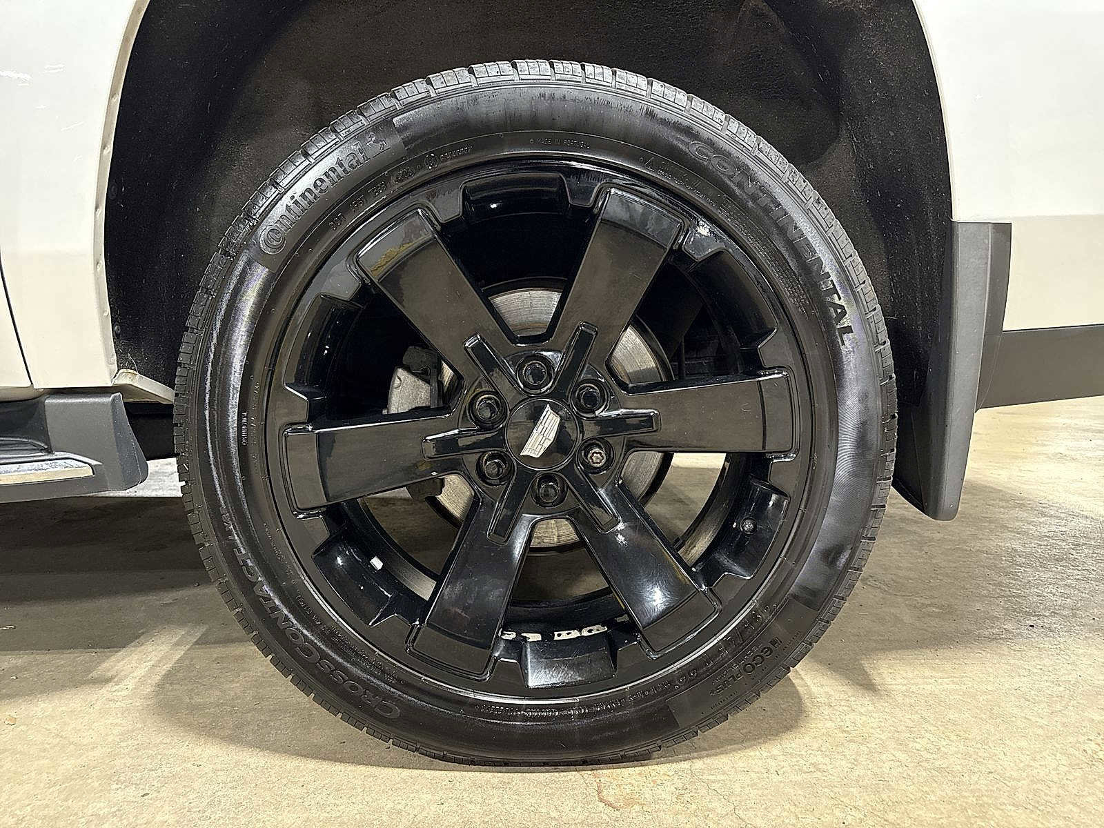 Used 2020 Cadillac Escalade ESV Luxury image 10