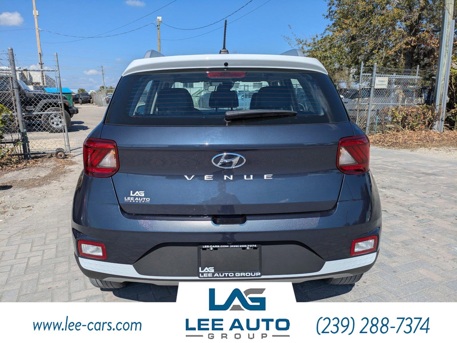 Used 2024 Hyundai Venue Limited image 4
